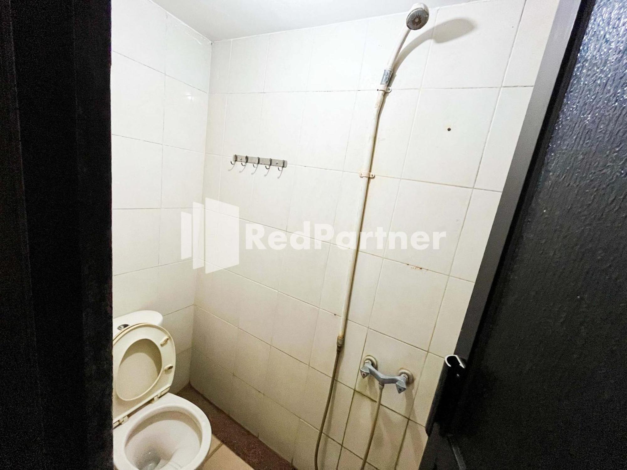 Griya Borobudur Malang Syariah Redpartner Blimbing  Exterior foto